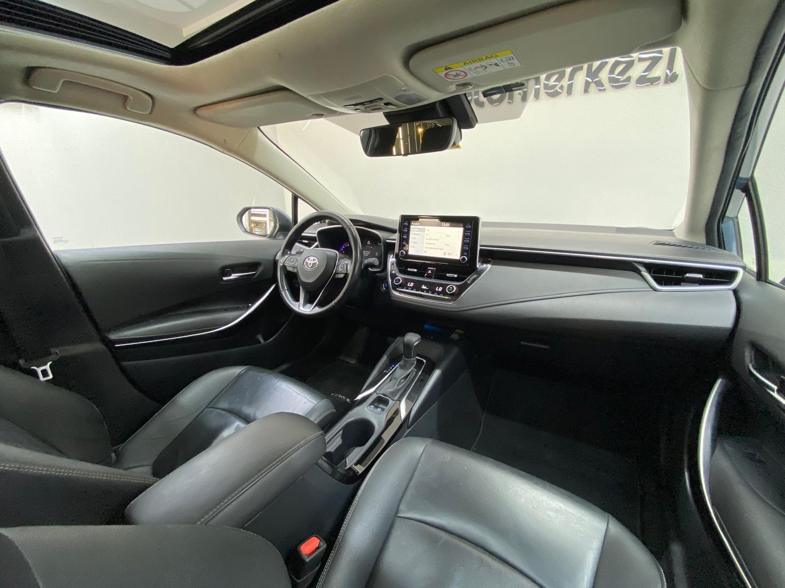 TOYOTA COROLLA 19